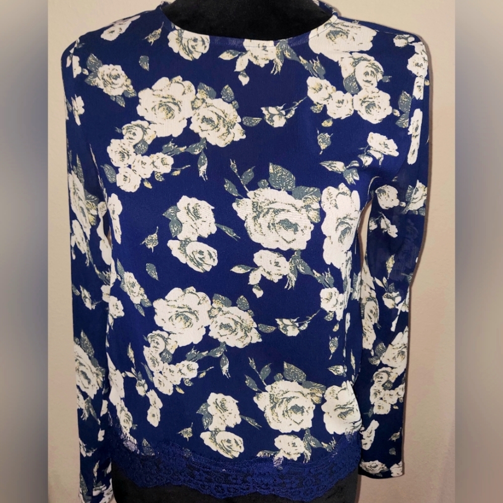 casual blue blouse beige flower long sleeve